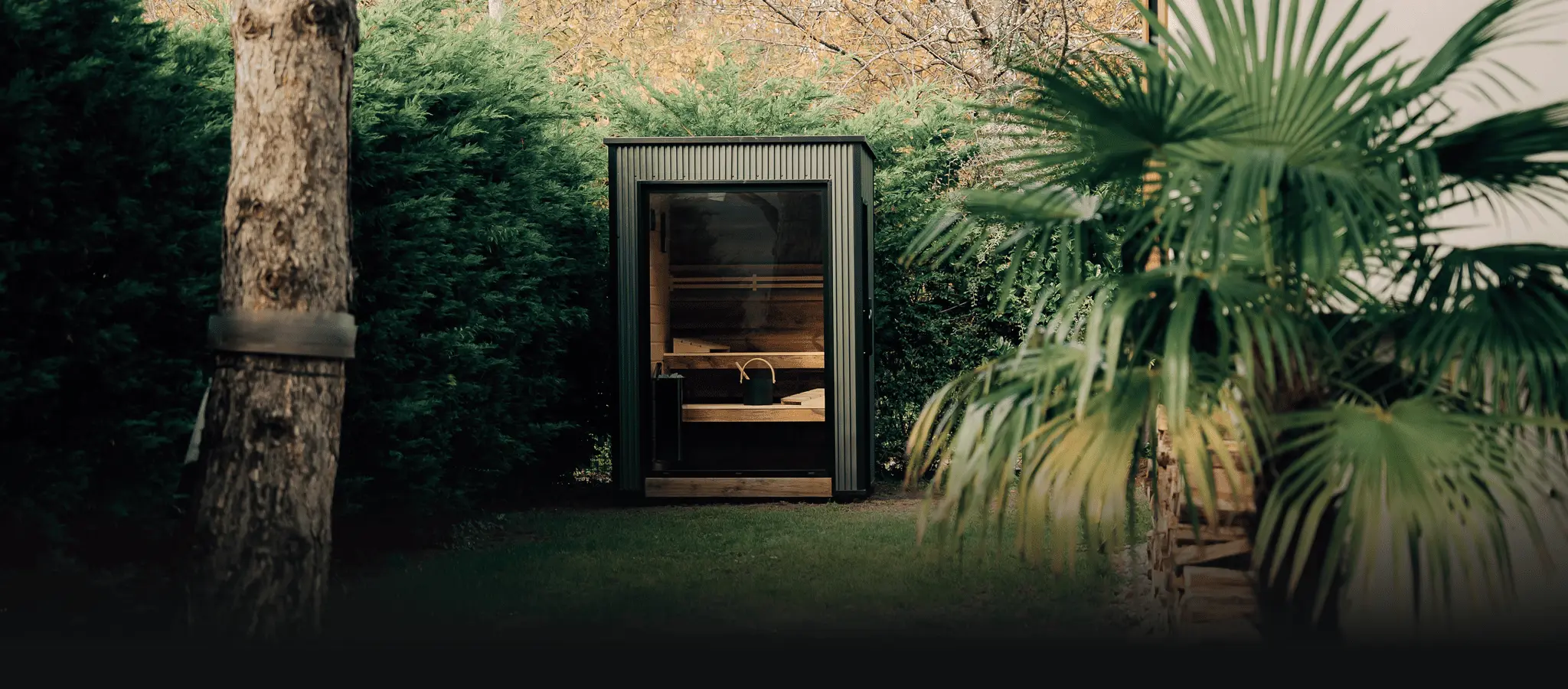 Sauna extérieur modèle Nexus installé chez un particulier à la Corniche